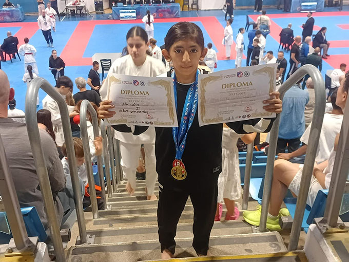 أمطار من الميداليات والإنجازات في بطولة موديعين القطرية للكراتيه